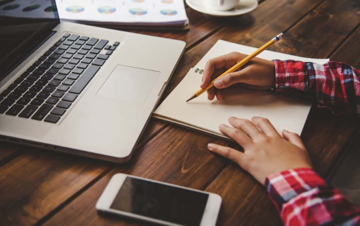 Novena edición ayudas al estudio