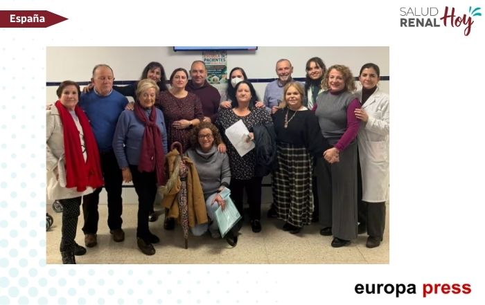 Europapress: El Hospital Virgen del Rocío de Sevilla impulsa la formación de paciente a paciente