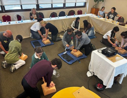 Los profesionales sanitarios de la Fundación Renal Española participan en una nueva formación en soporte vital avanzado