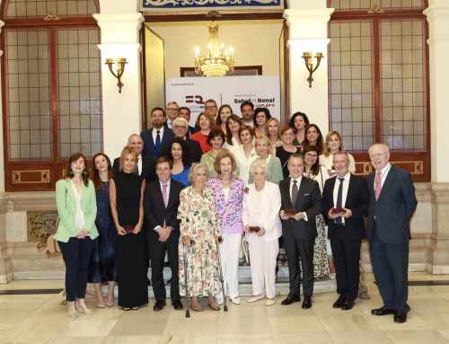 La Reina Doña Sofía entrega tres ediciones de los premios Íñigo Álvarez de Toledo de Investigación en Nefrología